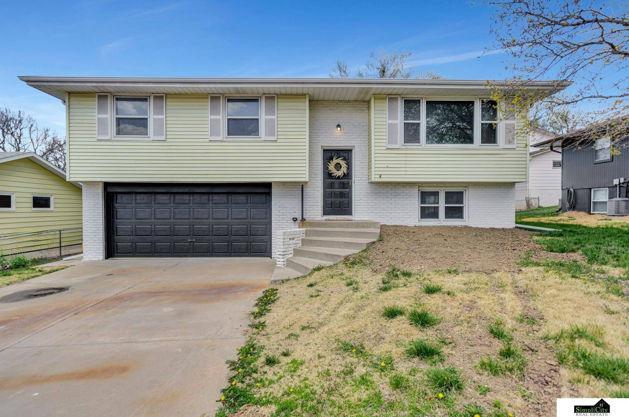 830 Manatt Street, Lincoln, NE 68521