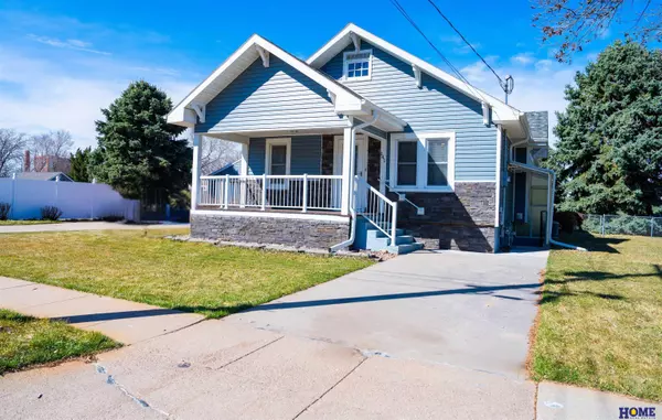 Hastings, NE 68901,141 E Park Street