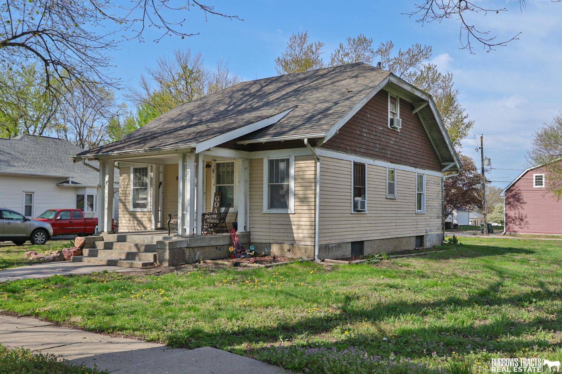 Tecumseh, NE 68450,653 N 4th Street