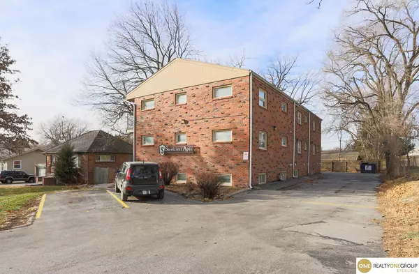 4416 N 62nd Street, Omaha, NE 68104