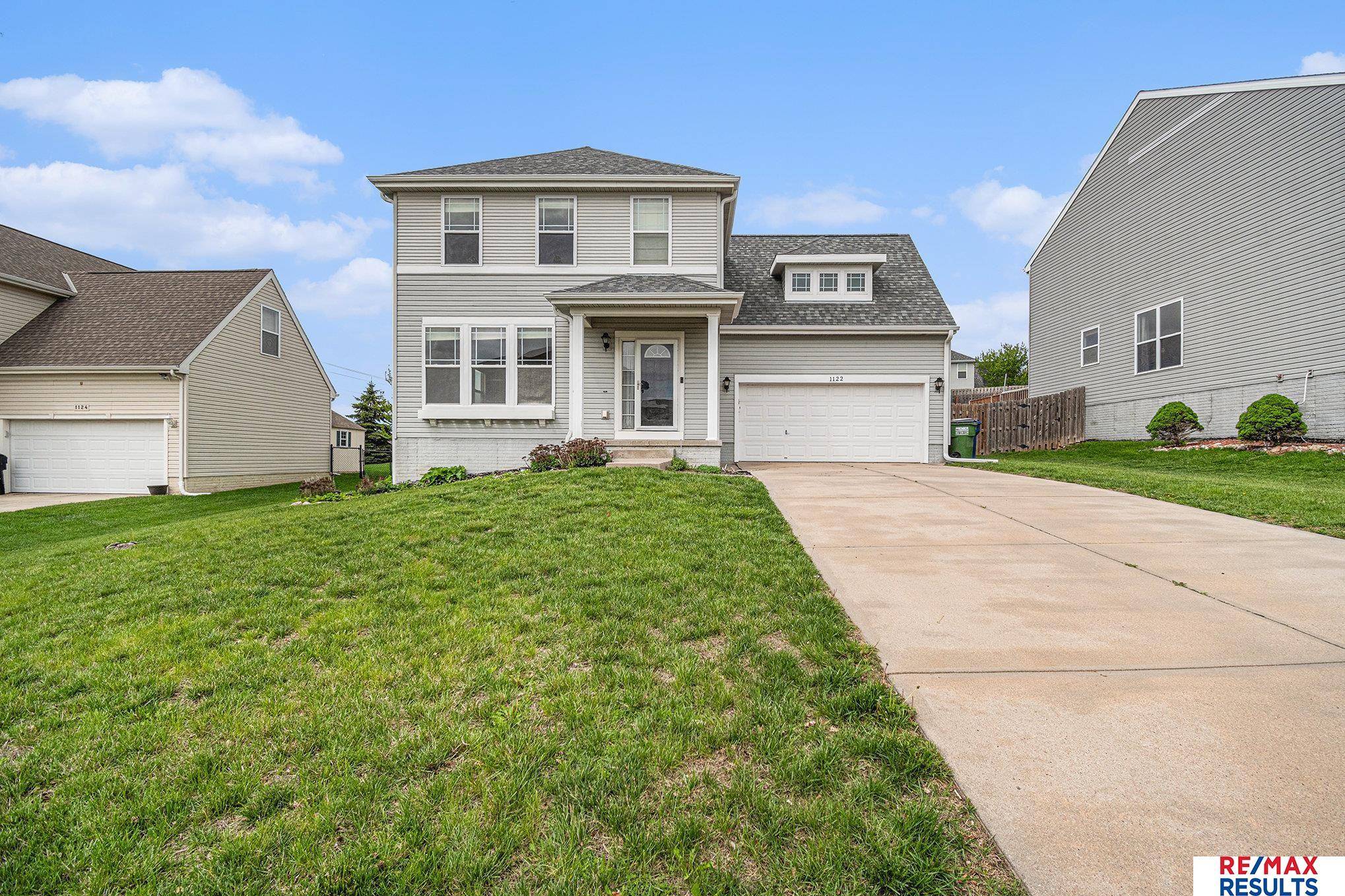Papillion, NE 68046,1122 Summit Ridge Drive