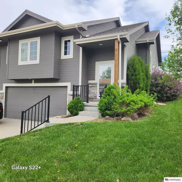 Omaha, NE 68164,6005 N 108th Avenue Circle
