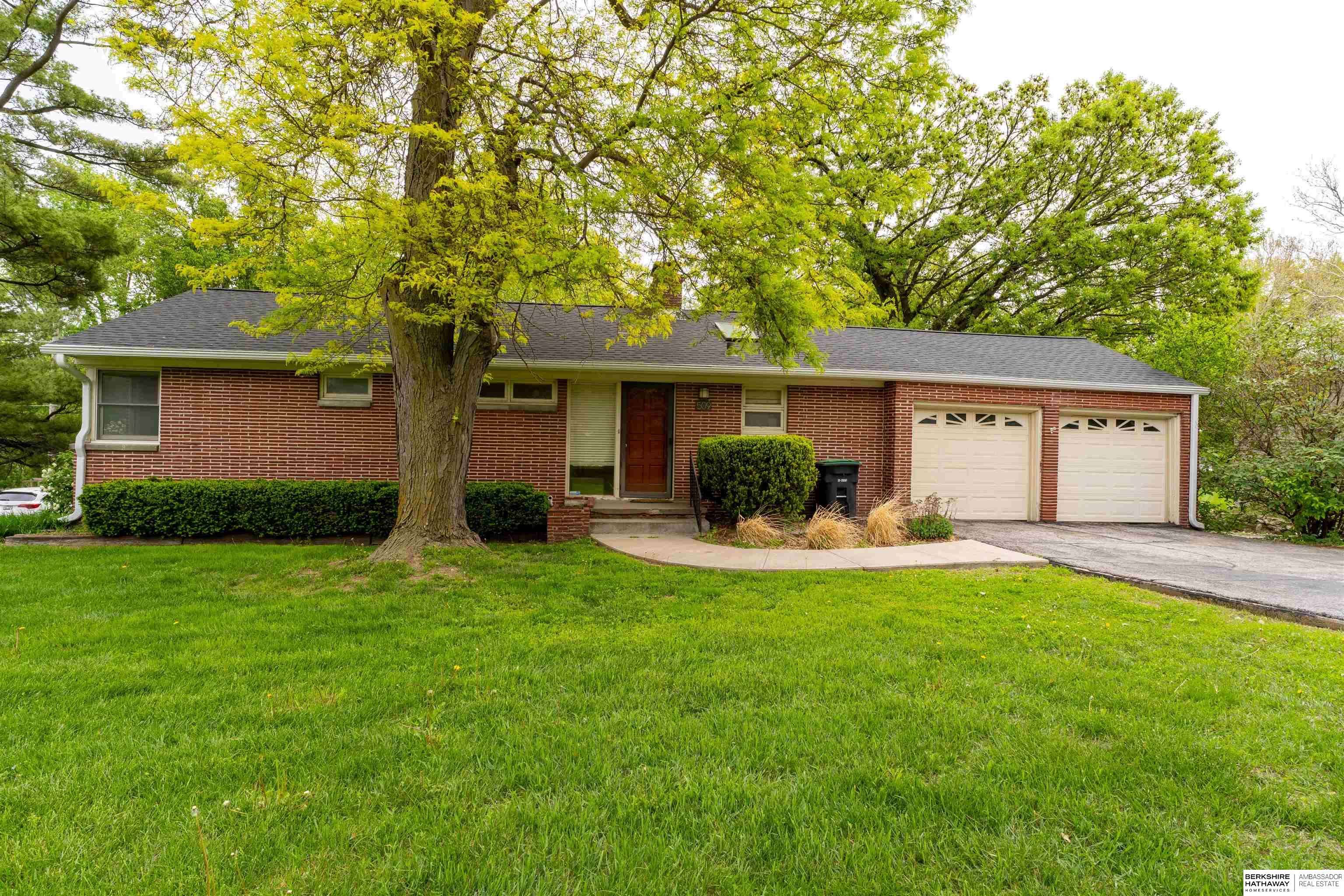 509 S 84th Street, Omaha, NE 68114