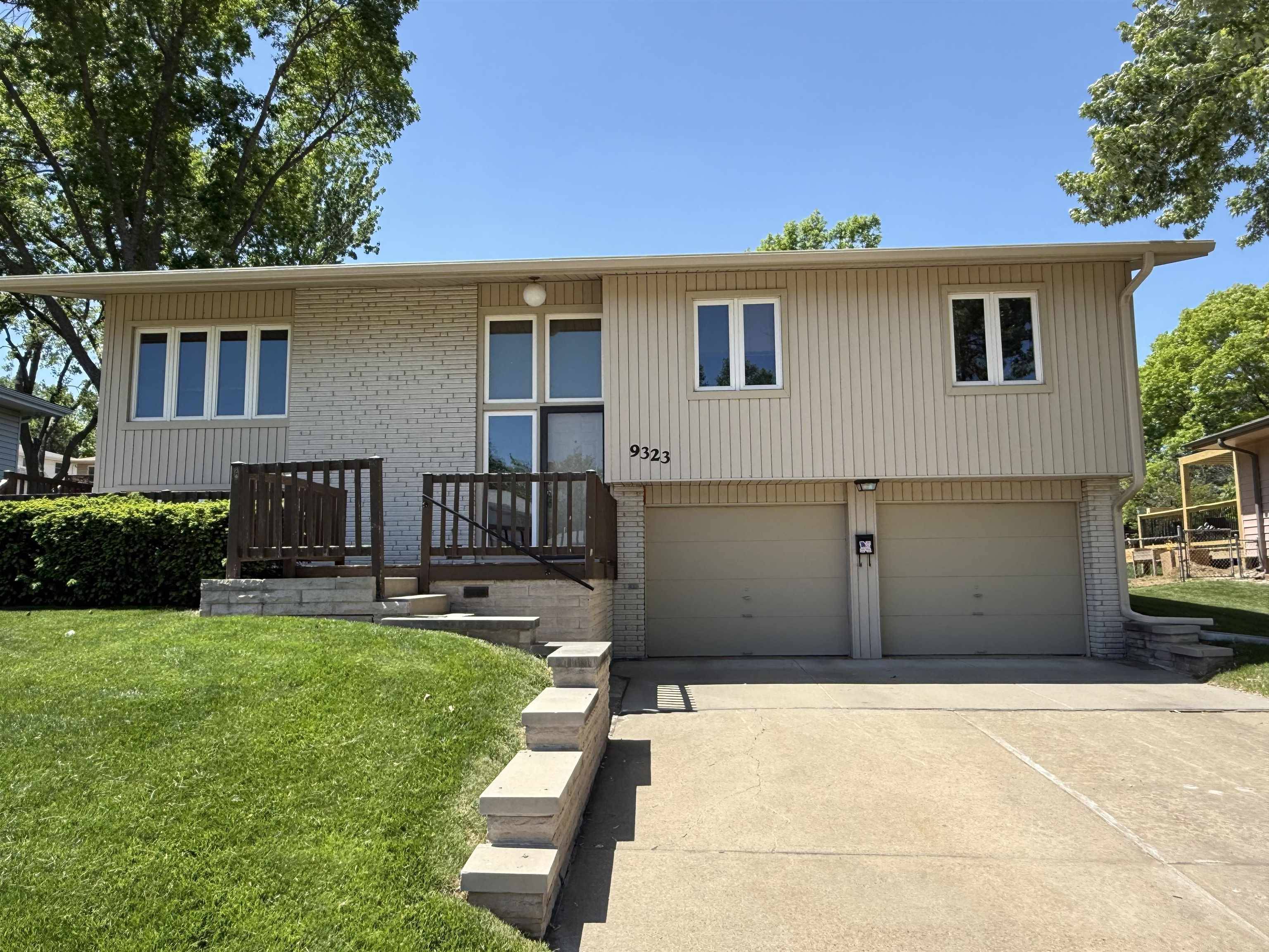 Omaha, NE 68127,9323 O Street