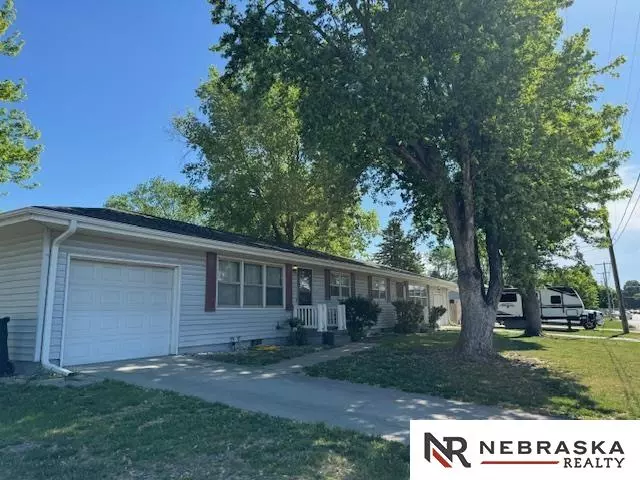 2052 - 2058 E 20th Street, Fremont, NE 68025
