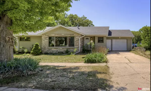 307 S Way Avenue,  Sutton,  NE 68979