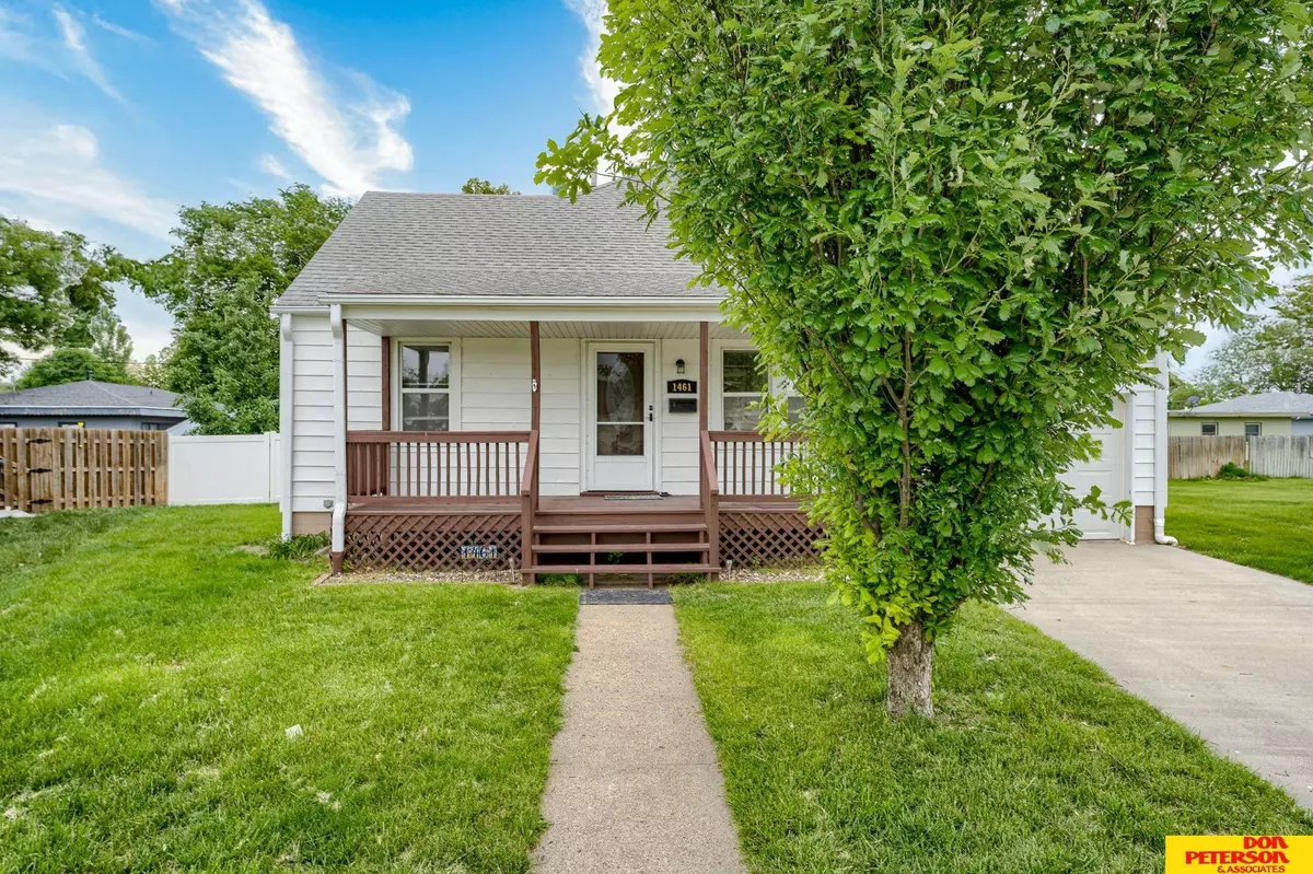 Fremont, NE 68025,1461 E 2nd Avenue