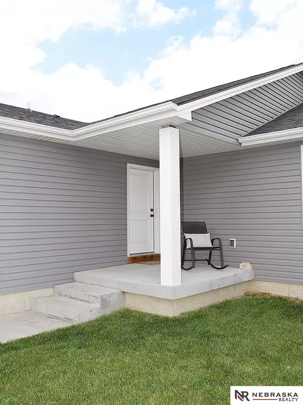 Lincoln, NE 68528,4062 West Gary Gately Street