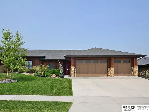 2921 S 89th Street, Lincoln, NE 68520