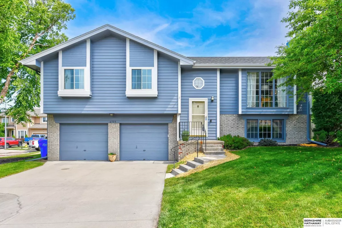 La Vista, NE 68128,6705 Hillcrest Lane