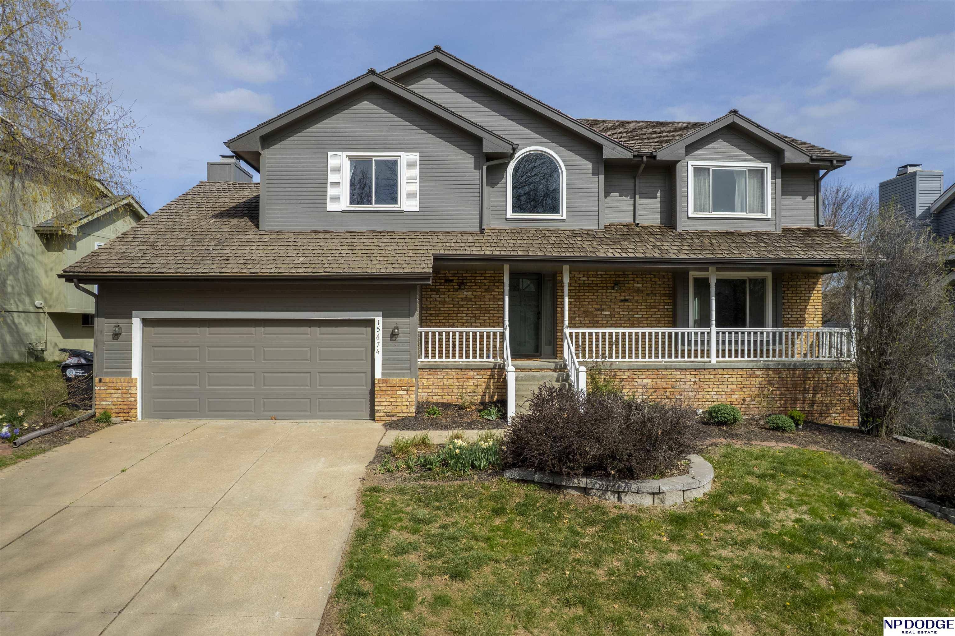 15674 Lafayette Avenue, Omaha, NE 68118