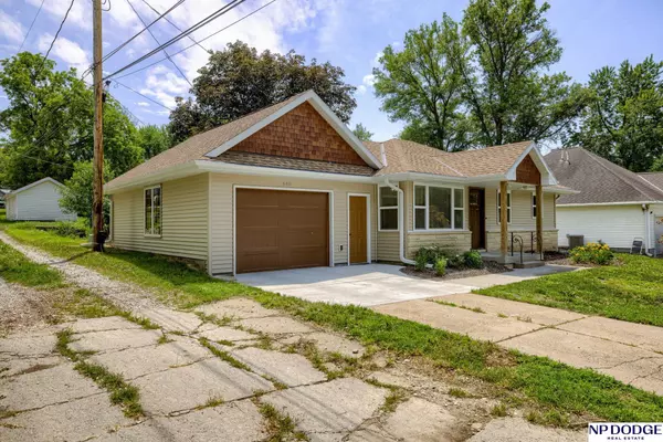 Syracuse, NE 68446,640 Locust Street