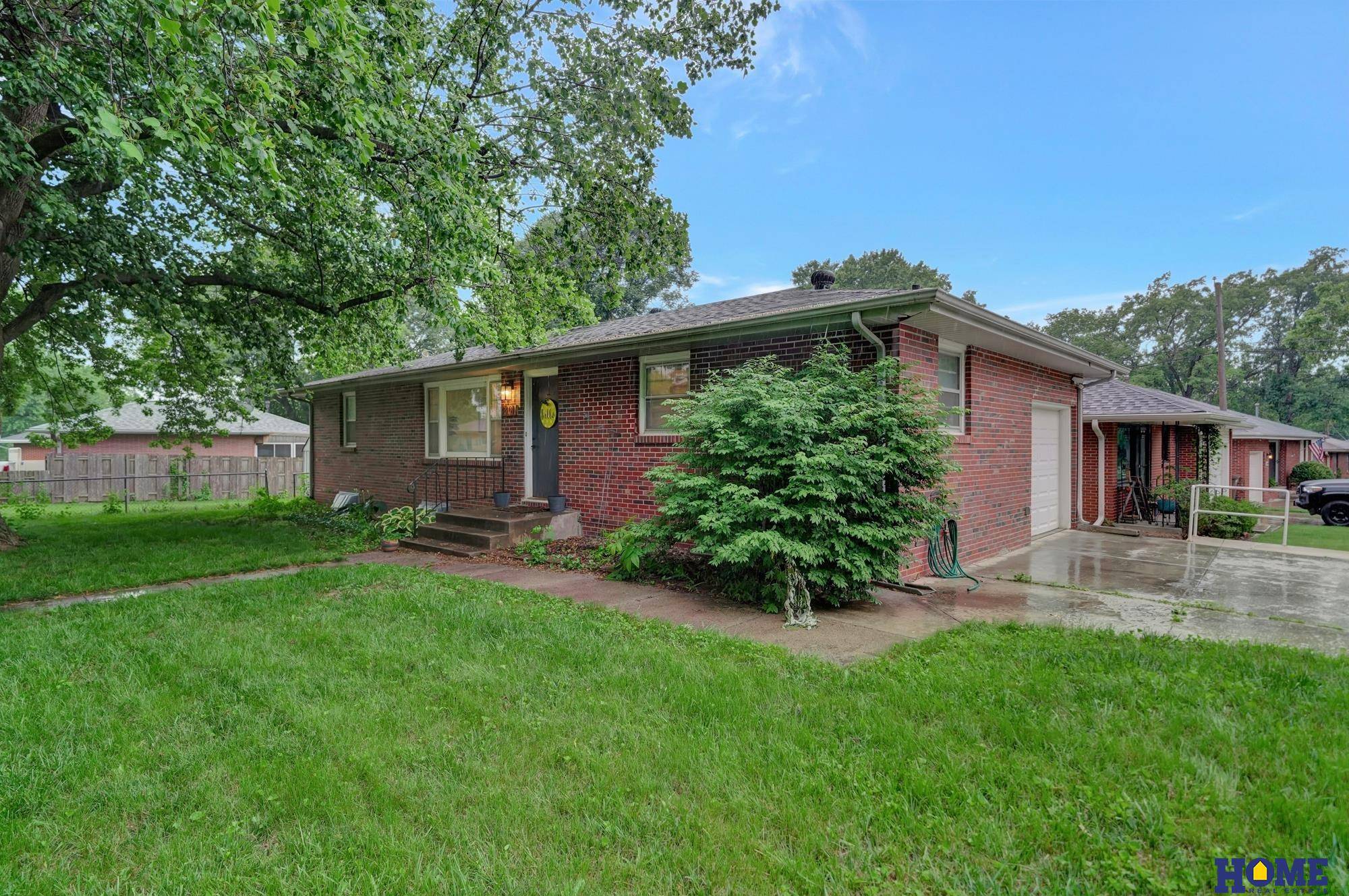 Lincoln, NE 68516,4401 S 44th Street