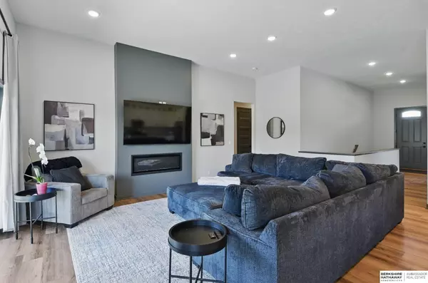 Elkhorn, NE 68022,20805 Hartman Avenue