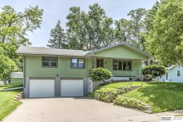 3029 S 109 Street, Omaha, NE 68144