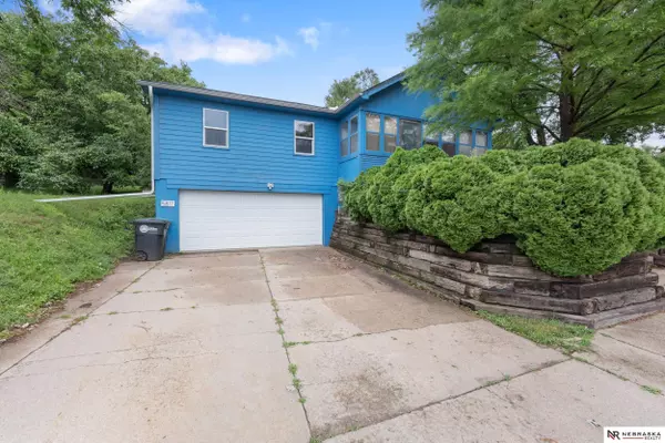 Omaha, NE 68117,5817 S 50th Street