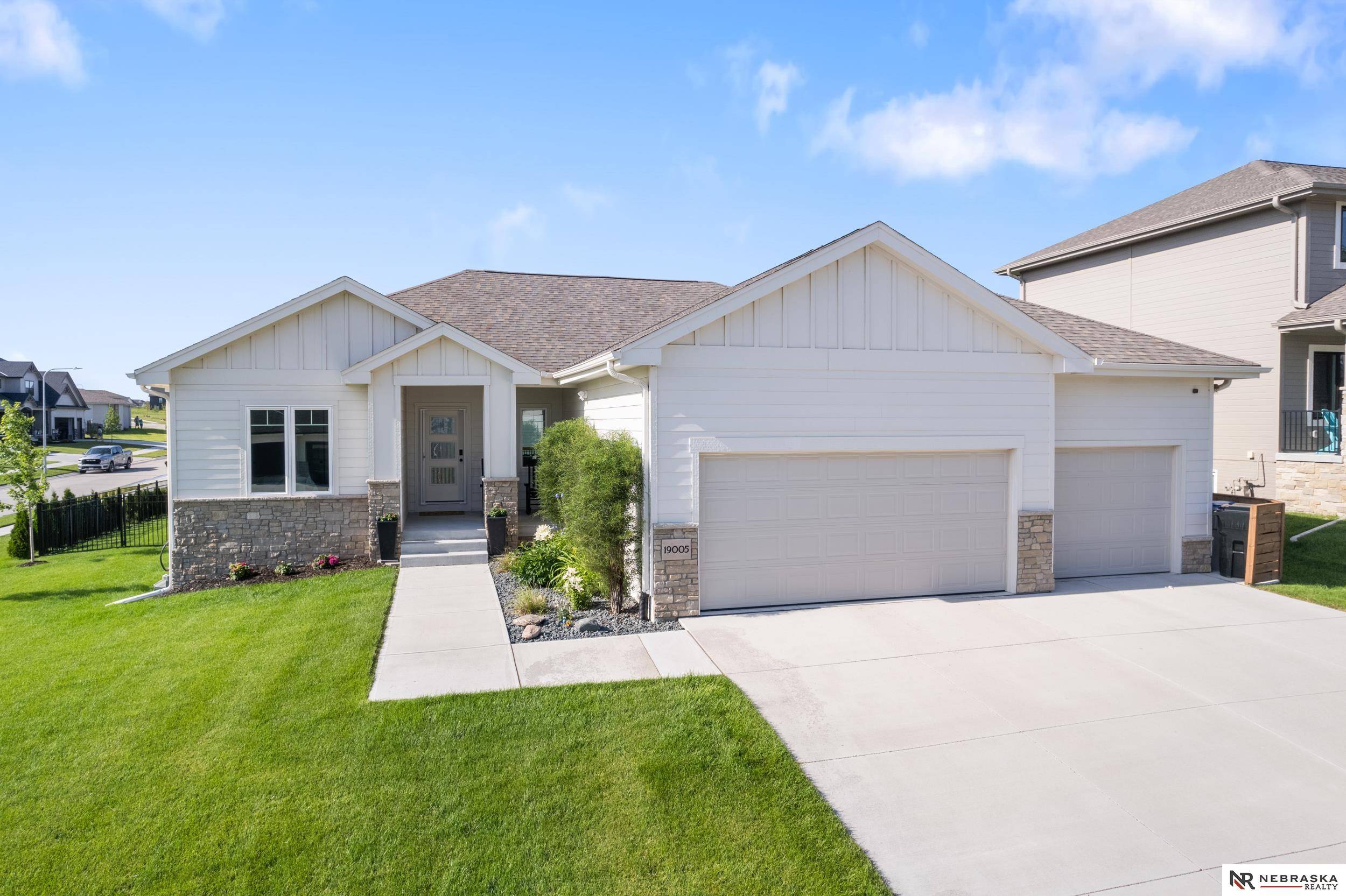 Gretna, NE 68028,19005 Devonshire Drive