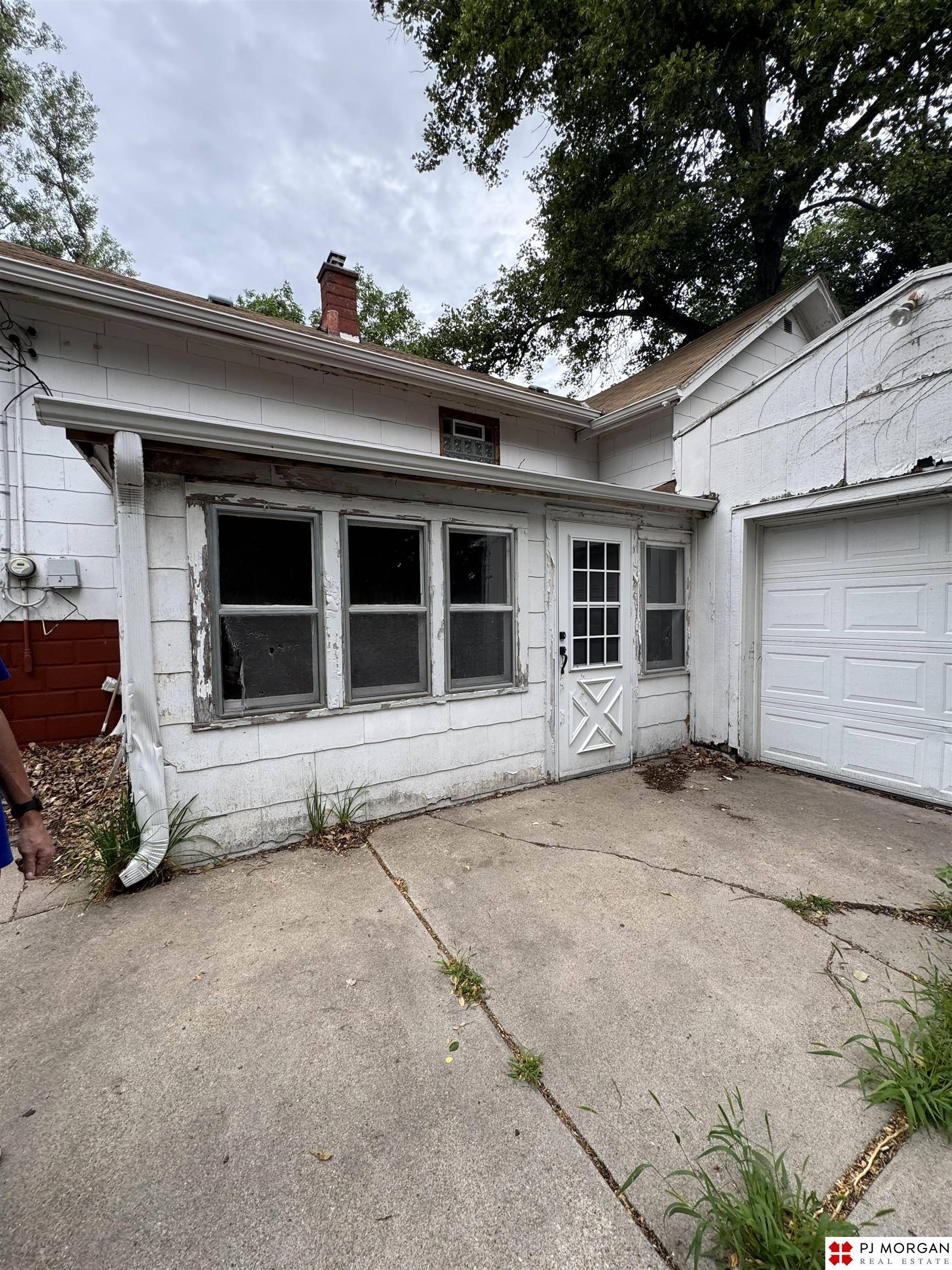 4427 Pierce Street, Omaha, NE 68105