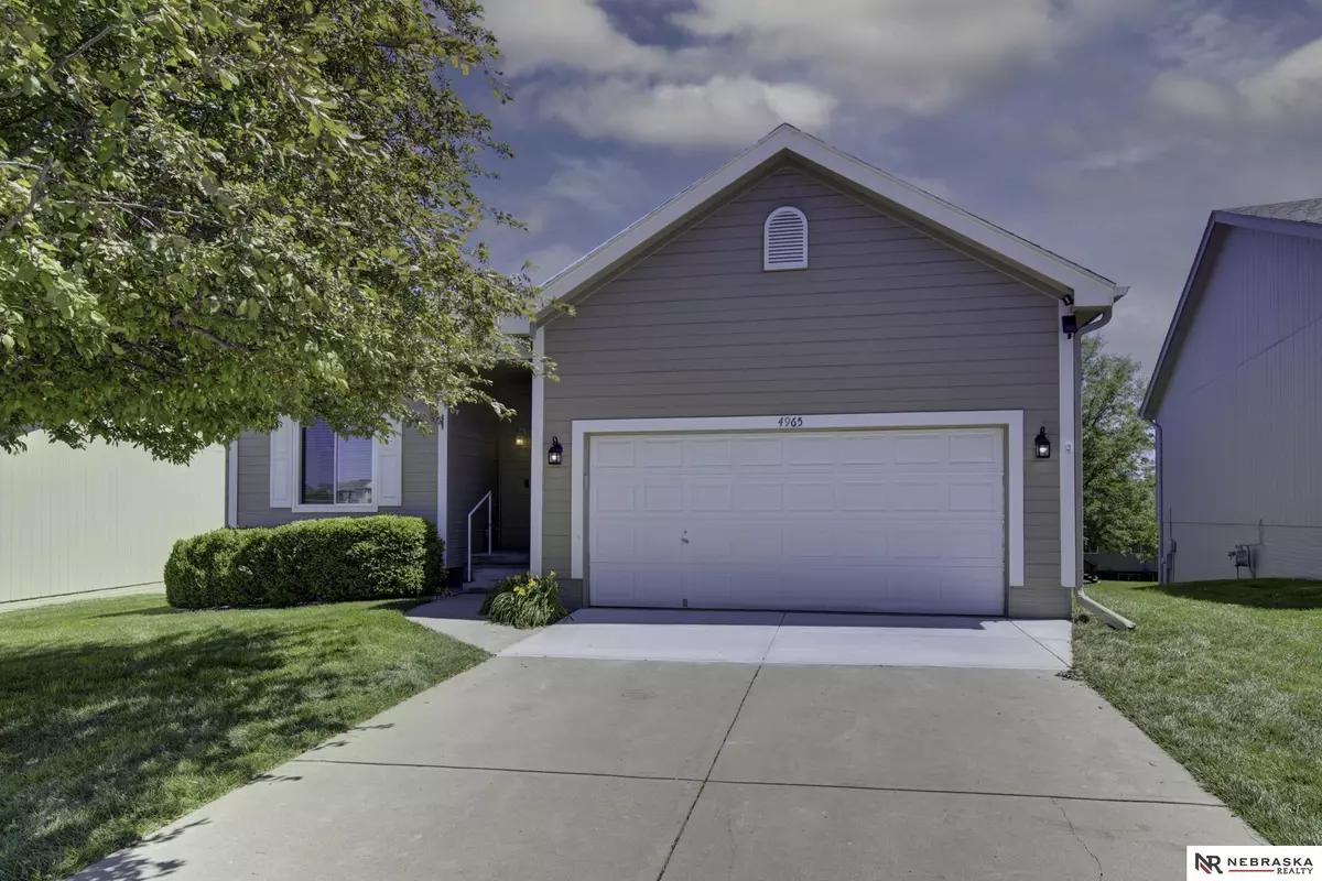 Omaha, NE 68135,4965 S 190th Avenue