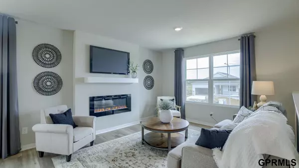 Omaha, NE 68136,8824 S 185th Street