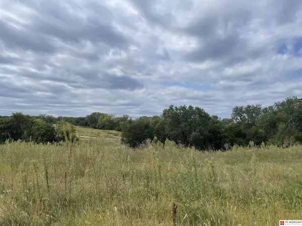 12426 S 226th Street, Gretna, NE 68138