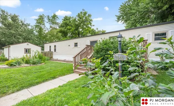 Omaha, NE 68122,7646 N 101st Plaza  #43