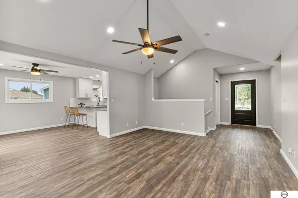 Lincoln, NE 68521,5820 Kennedy Court