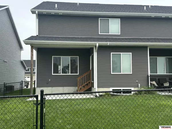 Hickman, NE 68372,1861 Titan Place