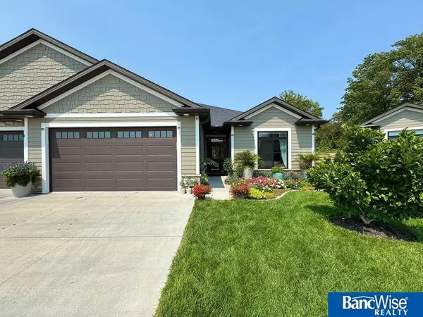 7610 Silver Circle, Lincoln, NE 68506