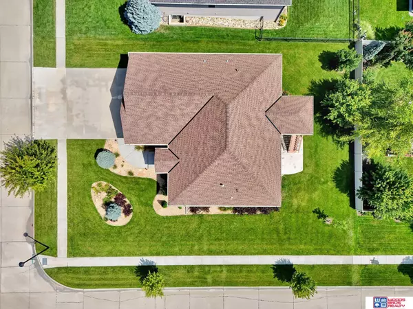 Lincoln, NE 68516,2931 Ridgegate Drive