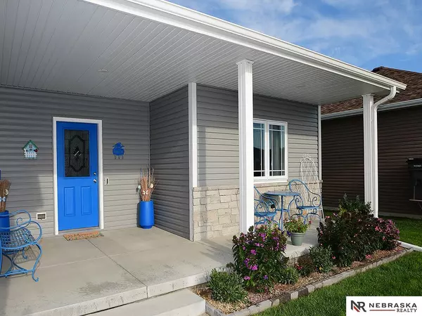 Lincoln, NE 68528,1601 NW 52nd Street