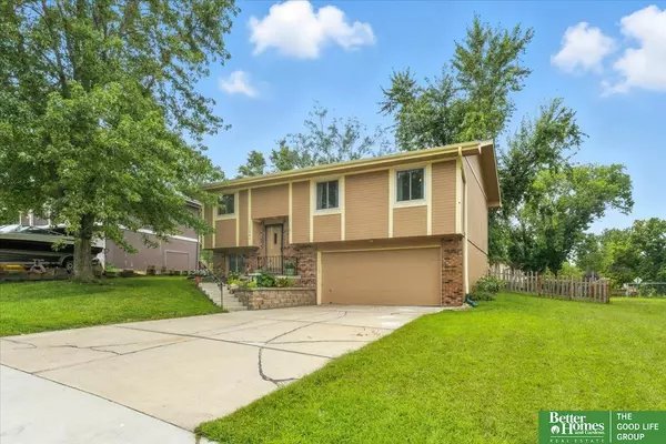 Omaha, NE 68138,13941 Greenfield Road