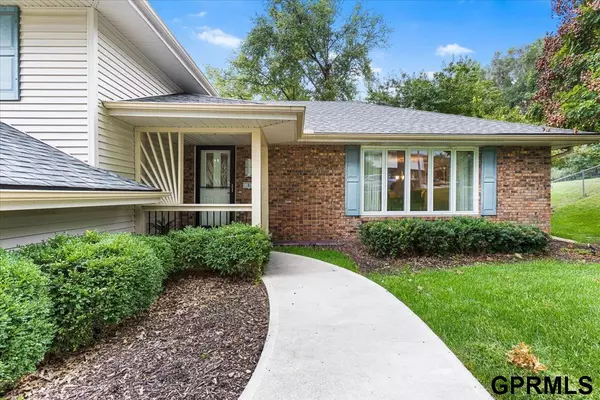 Omaha, NE 68144,11811 Dorcas Street