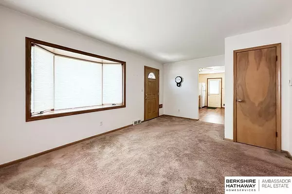 Omaha, NE 68117,4876 S 52nd Street