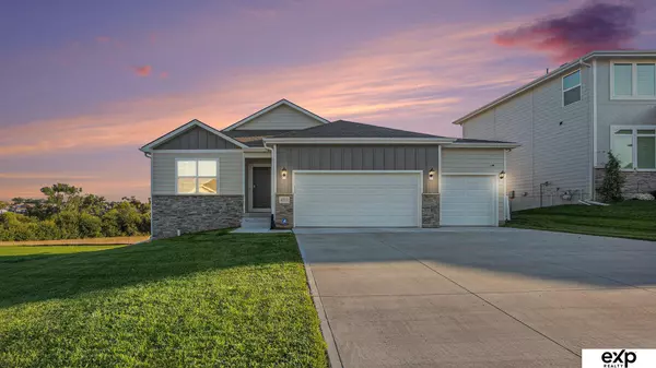 Bellevue, NE 68133,4517 Lawnwood Drive