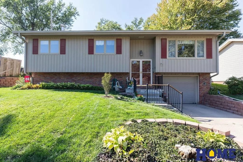 Lincoln, NE 68505,1421 N 79th Street