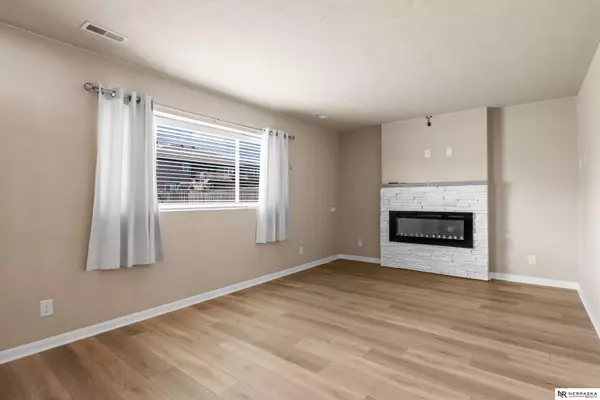 Bellevue, NE 68123,14806 S 19th Street