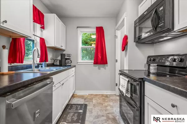 Omaha, NE 68111,3714 Crown Point Avenue