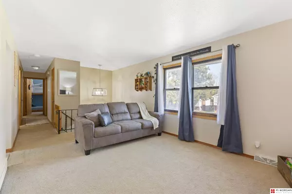 Ralston, NE 68127,6722 S 75 Street