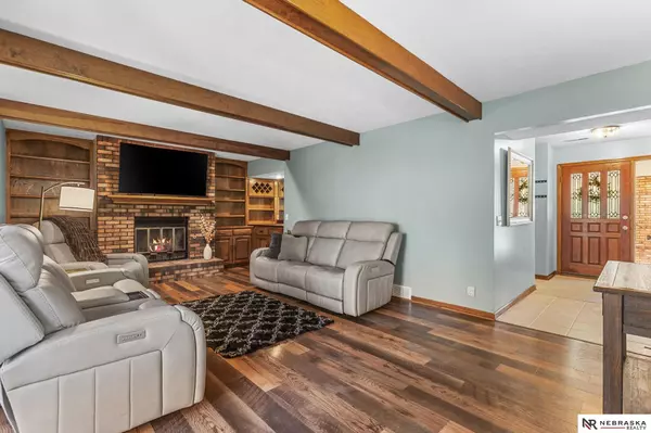 Omaha, NE 68144,2418 S 154th Circle