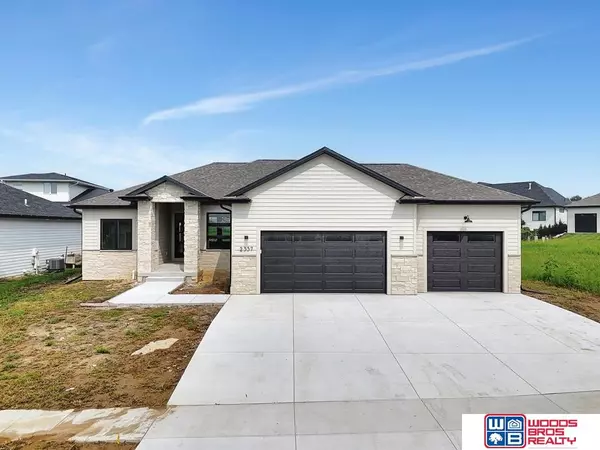 Lincoln, NE 68520,2337 S 89th Street