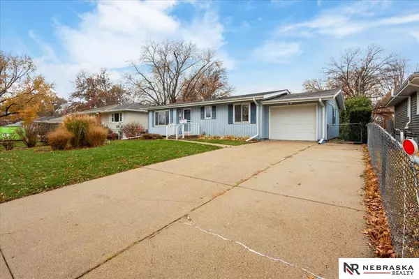Omaha, NE 68137,5012 Magnolia Street