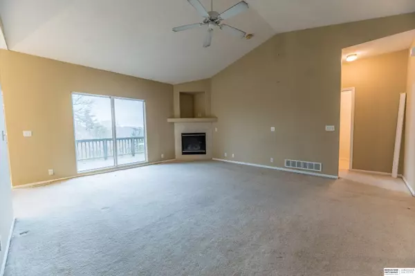 Omaha, NE 68116,6215 N 146th Street