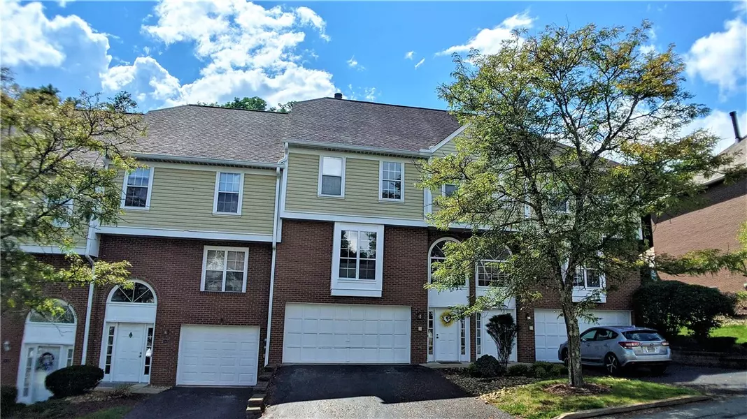 547 Lakewood Drive, Monroeville, PA 15146