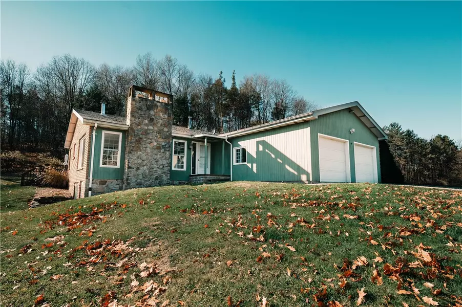 2555 Morrow Road, Home, PA 15747