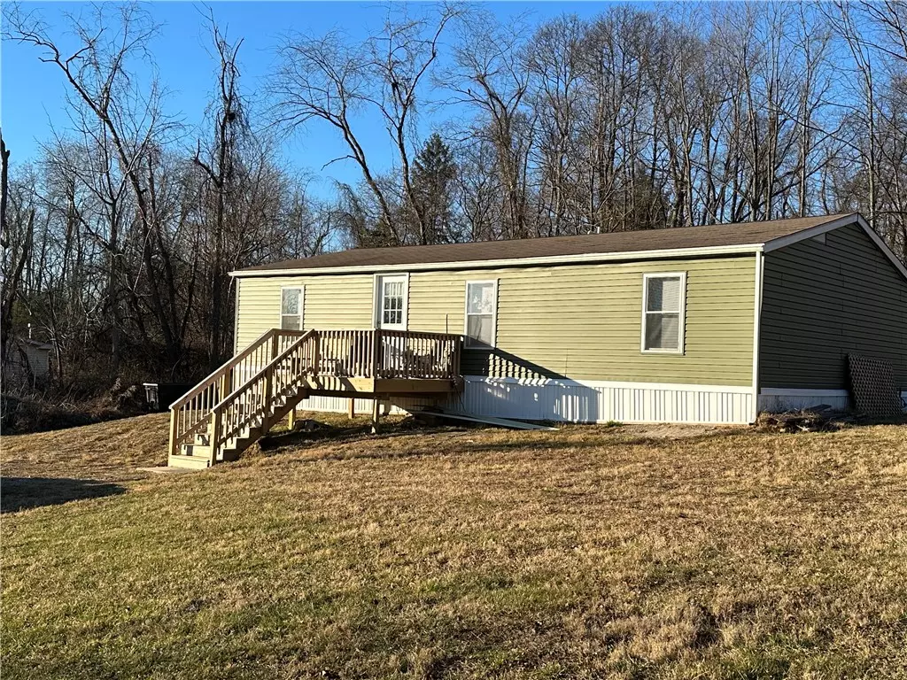 Latrobe, PA 15650,113 Hawkview Lane