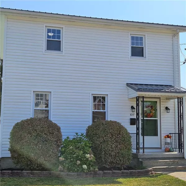 1017 Sycamore St, Connellsville, PA 15425