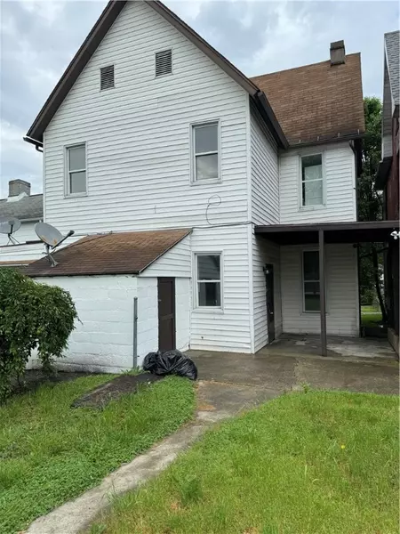 512-514 N Pittsburgh St, Connellsville, PA 15425