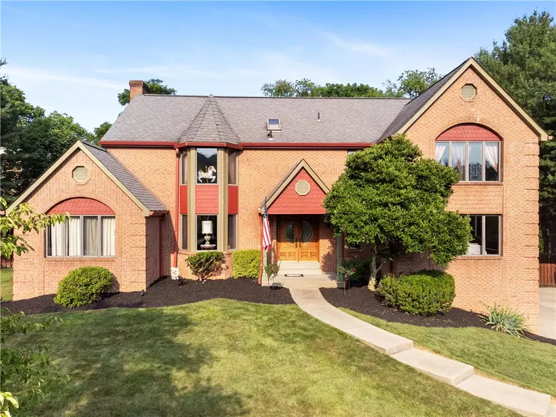 4578 Dogwood Dr, Allison Park, PA 15101