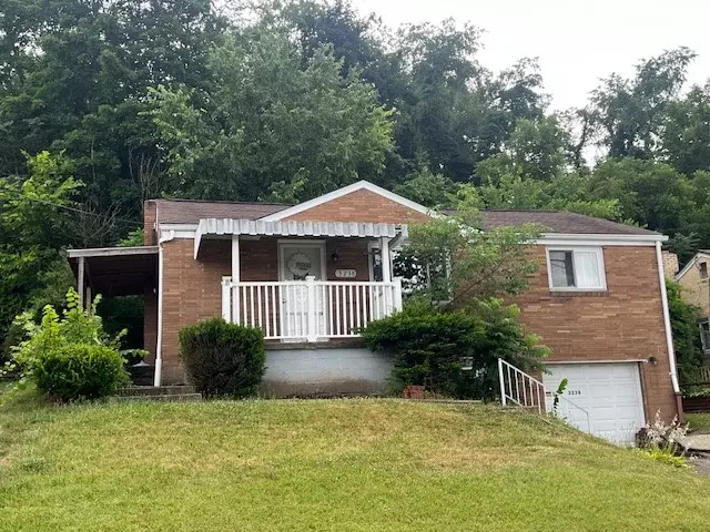 3238 Overlook Drive, Mckeesport, PA 15133